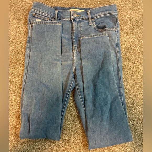 Levi's 720 Women's High Rise Super Skinny Jeans Size 29 Light Wash Distressed - Picture 4 of 7